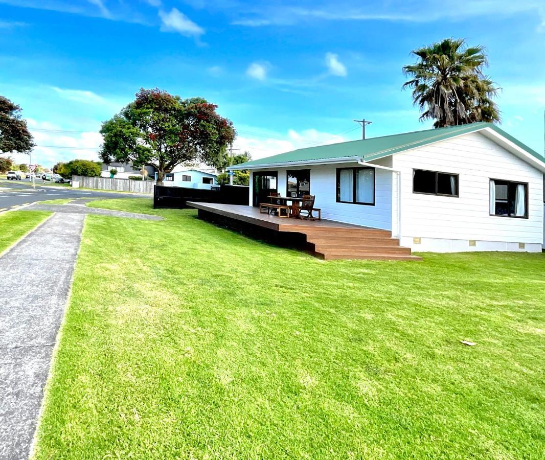 Vila Bach On Clyde Mount Maunganui Exteriér fotografie
