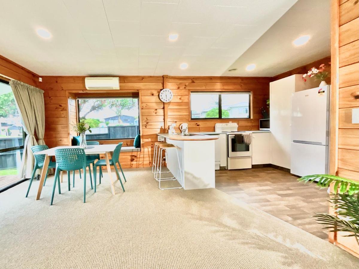 Vila Bach On Clyde Mount Maunganui Exteriér fotografie